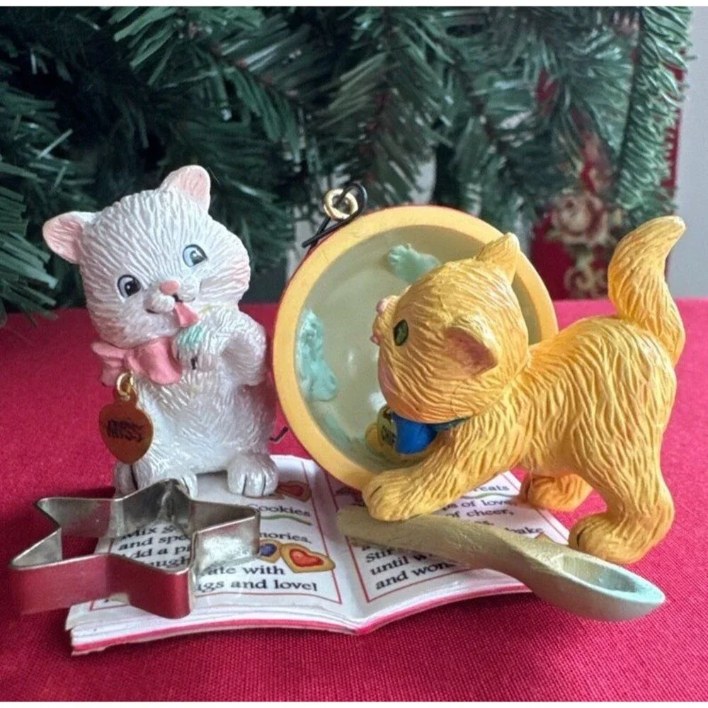 Carlton Cards Heirloom Collection Merry Mischief Makers 10 Cat Kitten Ornament